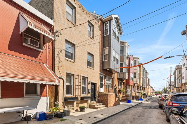 1005 S CLEVELAND ST, Philadelphia, PA 19146