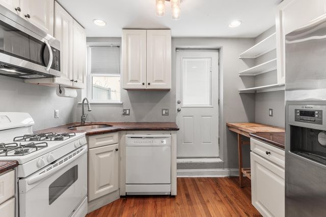 1005 S CLEVELAND ST, Philadelphia, PA 19146
