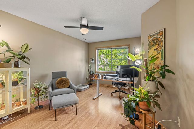 208 Christenson Way NE, Fridley, MN 55432
