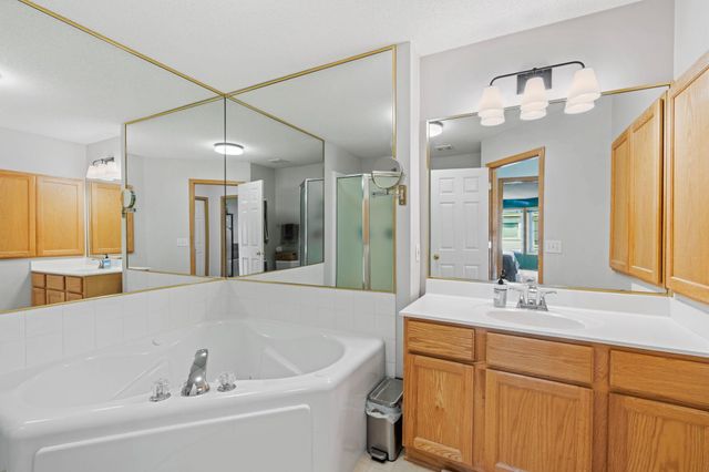 208 Christenson Way NE, Fridley, MN 55432