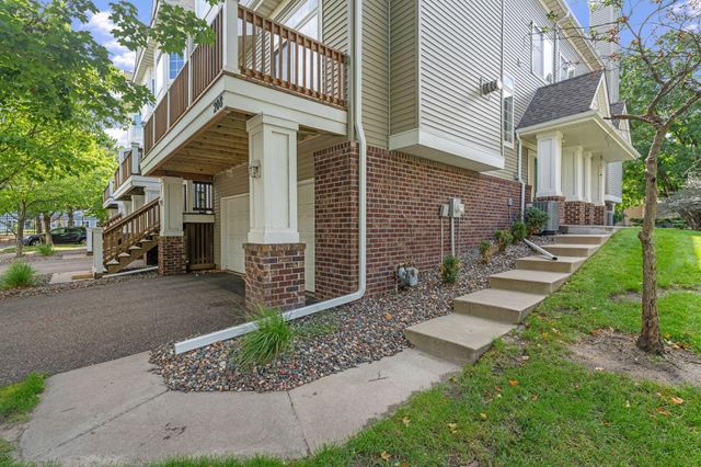 208 Christenson Way NE, Fridley, MN 55432