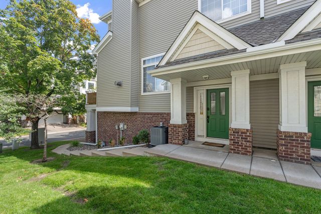208 Christenson Way NE, Fridley, MN 55432