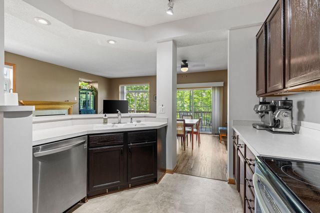 208 Christenson Way NE, Fridley, MN 55432