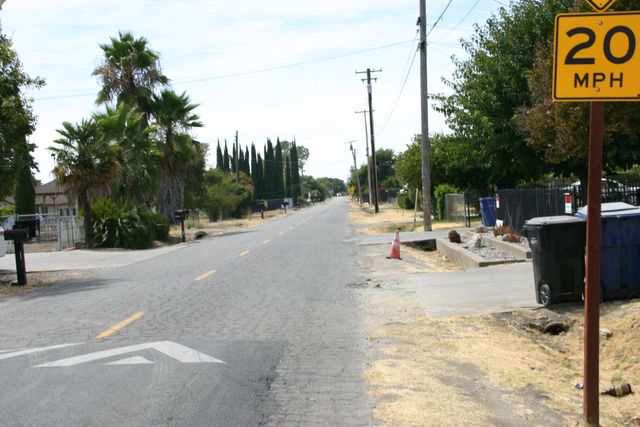 1913 C St, Rio Linda, CA 95673