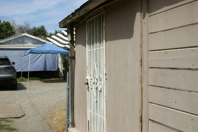 1913 C St, Rio Linda, CA 95673