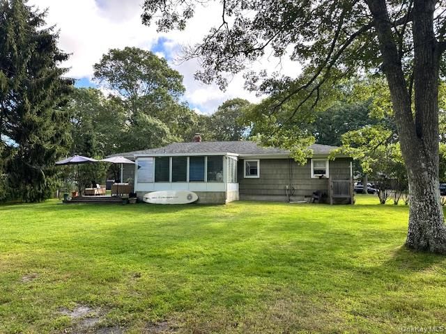 26 Canvasback Lane, East Quogue, NY 11942