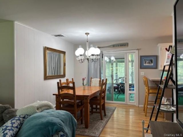 26 Canvasback Lane, East Quogue, NY 11942