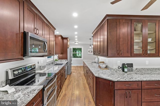 617 WAYWARD DR, Annapolis, MD 21401