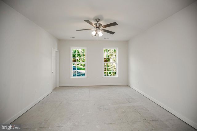 6078 HAMLIN CIR, King George, VA 22485