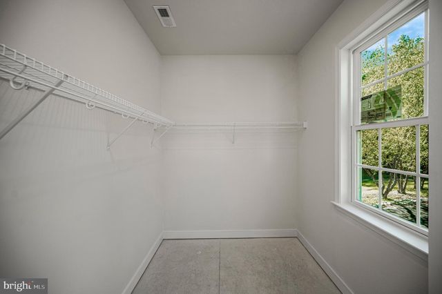 6078 HAMLIN CIR, King George, VA 22485