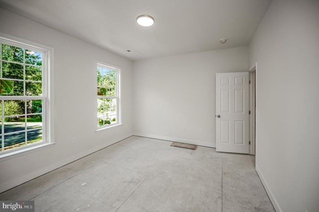 6078 HAMLIN CIR, King George, VA 22485