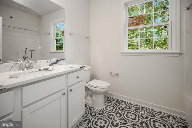 6078 HAMLIN CIR, King George, VA 22485
