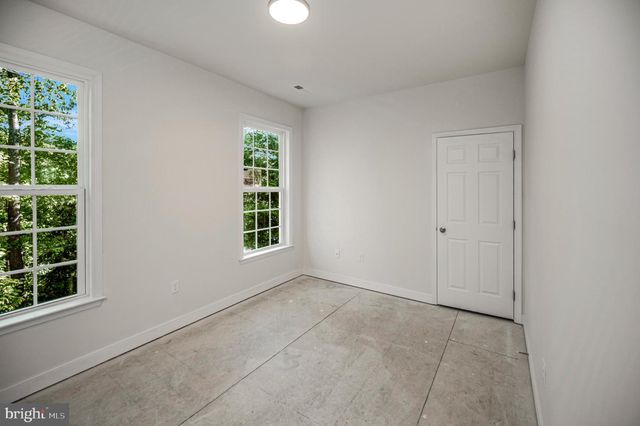 6078 HAMLIN CIR, King George, VA 22485