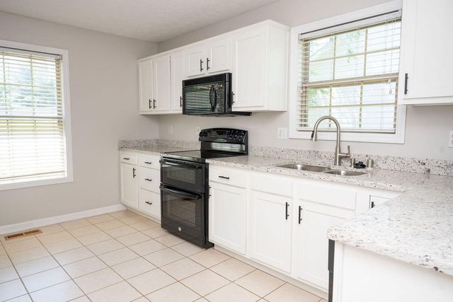 1170 Devane Lane, Frankfort, KY 40601