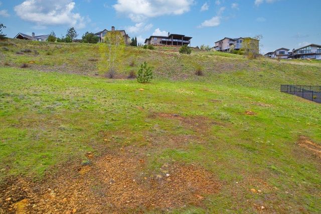 150 N Holiday Hills Dr, Liberty Lake, WA 99019