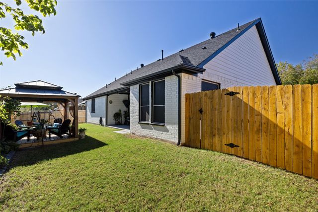929 Cope Street, Mansfield, TX 76065