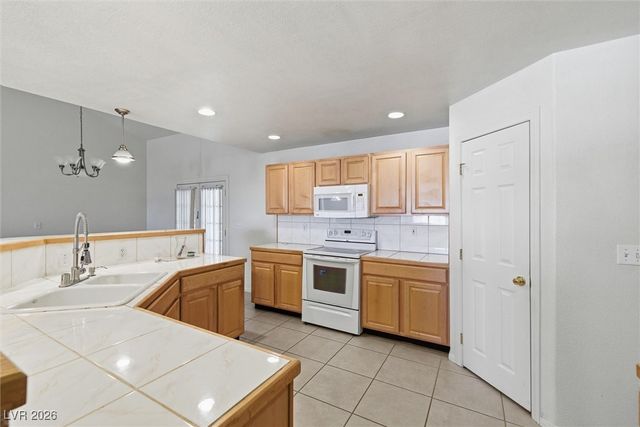 1951 Jeane Avenue, Pahrump, NV 89048