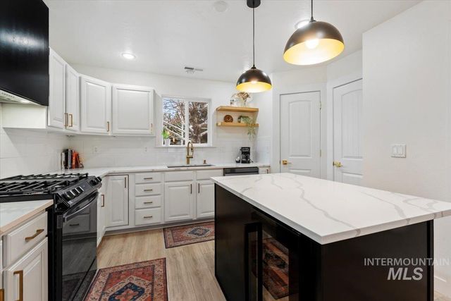 2624 S Virginia Ave, Boise, ID 83705