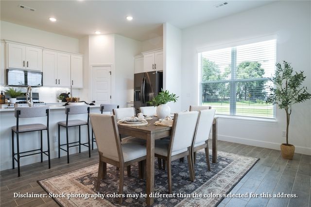 2141 Yulan Lane, Centerton, AR 72713