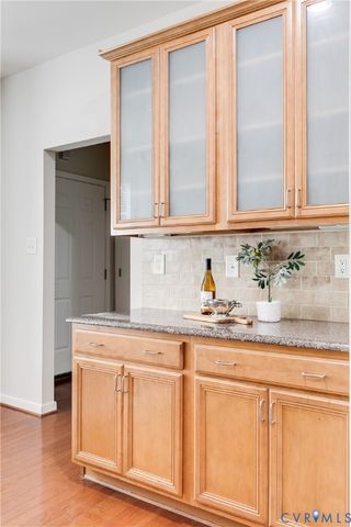 8004 Creekside Village Dr, Mechanicsville, VA 23111