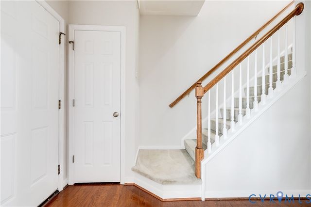 8004 Creekside Village Dr, Mechanicsville, VA 23111