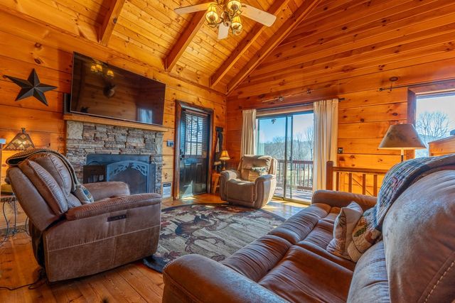 65 Running Waters Trail, Murphy, NC 28906