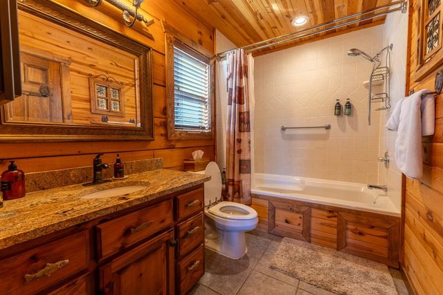 65 Running Waters Trail, Murphy, NC 28906