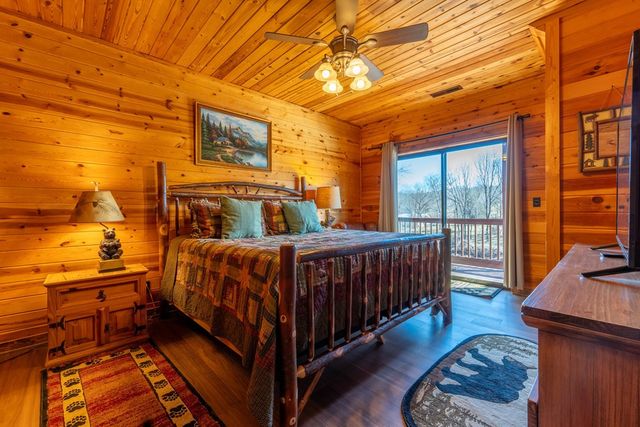 65 Running Waters Trail, Murphy, NC 28906