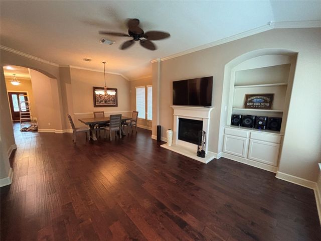 26863 Royal Timbers Drive, Kingwood, TX 77339