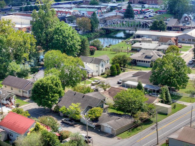 141 Central Avenue, Copperhill, TN 37317