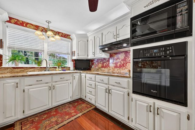 141 Central Avenue, Copperhill, TN 37317