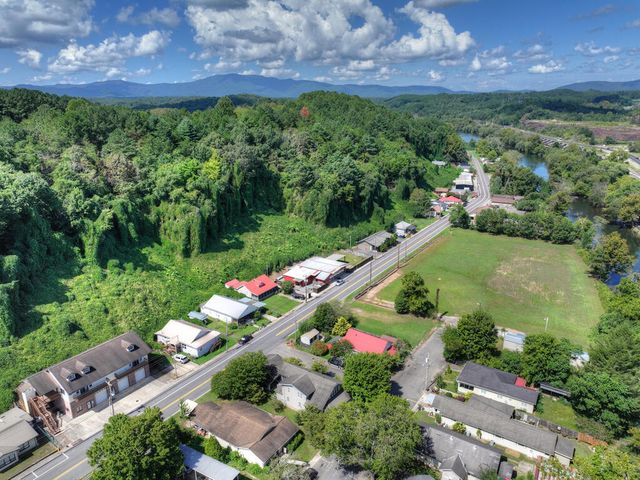 141 Central Avenue, Copperhill, TN 37317