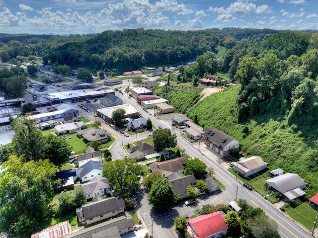 141 Central Avenue, Copperhill, TN 37317