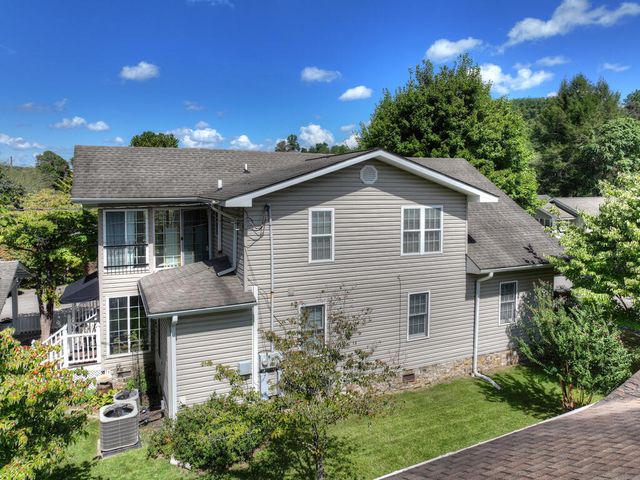 141 Central Avenue, Copperhill, TN 37317