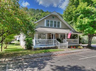 141 Central Avenue, Copperhill, TN 37317