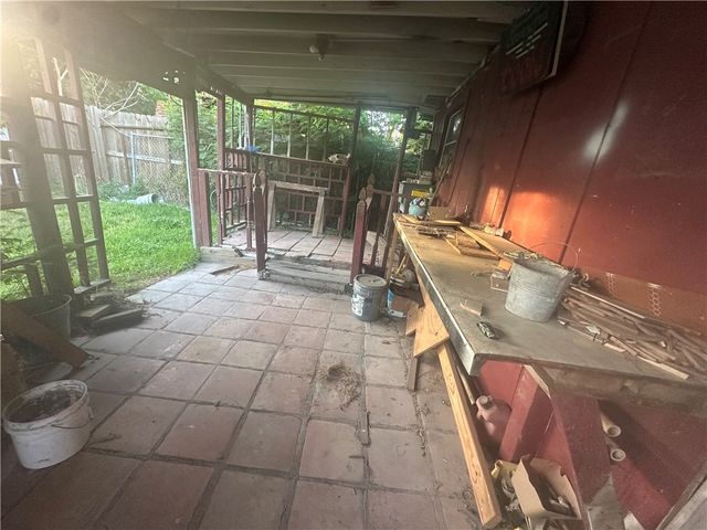 321 Cortez St, Corpus Christi, TX 78405