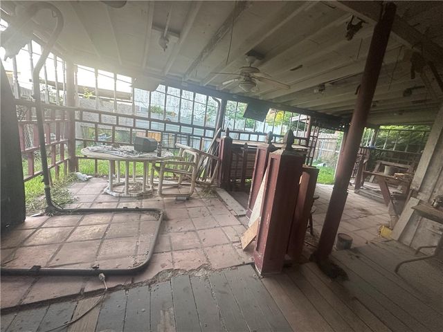 321 Cortez St, Corpus Christi, TX 78405