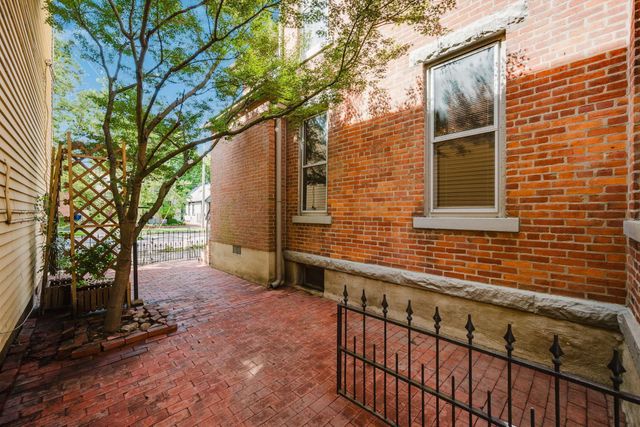 836 Mohawk Street, Columbus, OH 43206