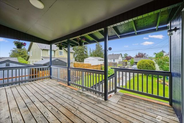 1022 E 56th Street, Tacoma, WA 98404