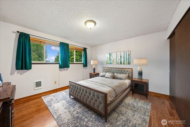 1022 E 56th Street, Tacoma, WA 98404