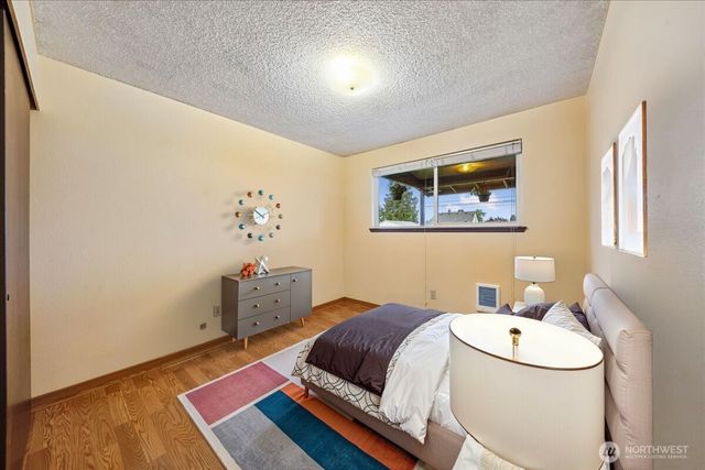 1022 E 56th Street, Tacoma, WA 98404