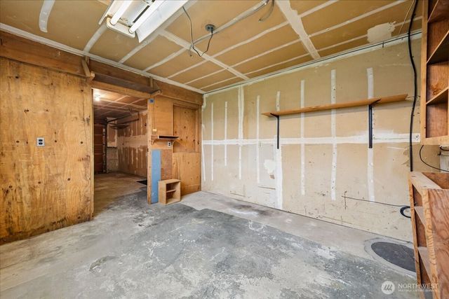 1022 E 56th Street, Tacoma, WA 98404