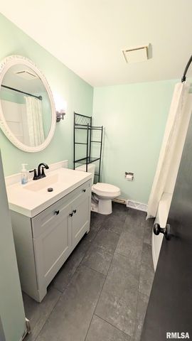 1332 CRESTVIEW Avenue, East Peoria, IL 61611