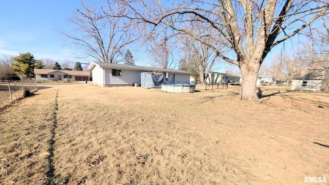 1332 CRESTVIEW Avenue, East Peoria, IL 61611