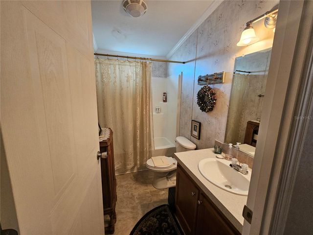 2352 PEAVINE CIRCLE 1016, Lakeland, FL 33810