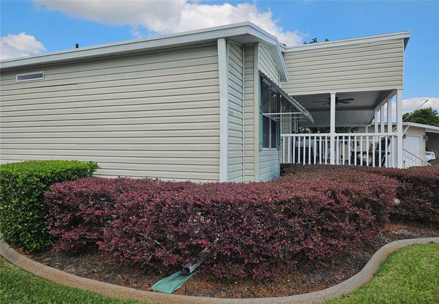 2352 PEAVINE CIRCLE 1016, Lakeland, FL 33810