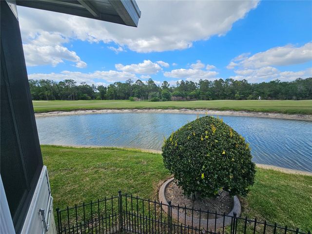 2352 PEAVINE CIRCLE 1016, Lakeland, FL 33810