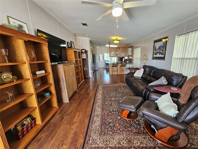 2352 PEAVINE CIRCLE 1016, Lakeland, FL 33810