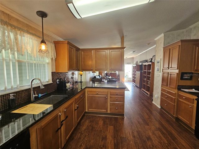 2352 PEAVINE CIRCLE 1016, Lakeland, FL 33810