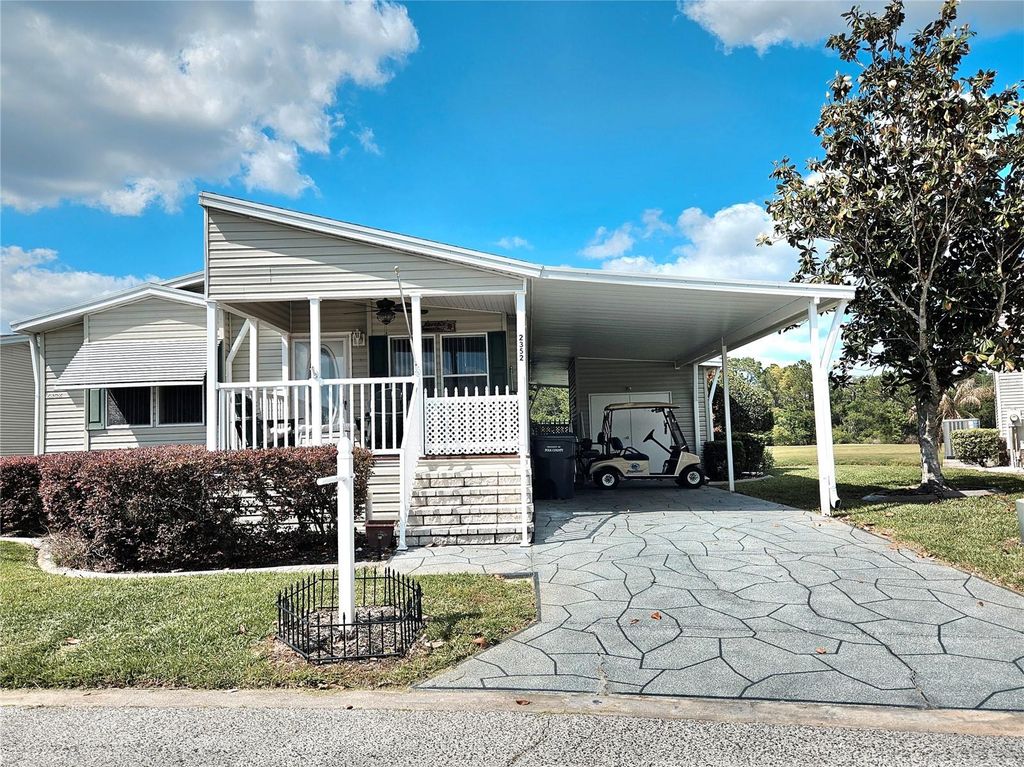 2352 PEAVINE CIRCLE 1016, Lakeland, FL 33810